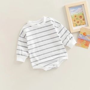 🚨SOLD🚨White and Grey Striped Baby Bubble Romper